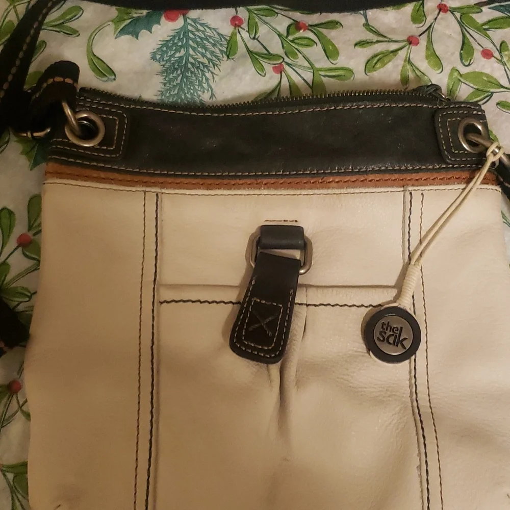 SALE!!! The Sak Beige and Black Crossbody Bag - Picture 2 of 6